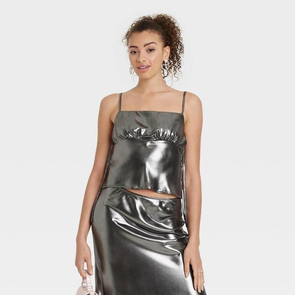NWT Wild Fable Vest Cropped Blouse Top Silver‎ Women's Size XXS